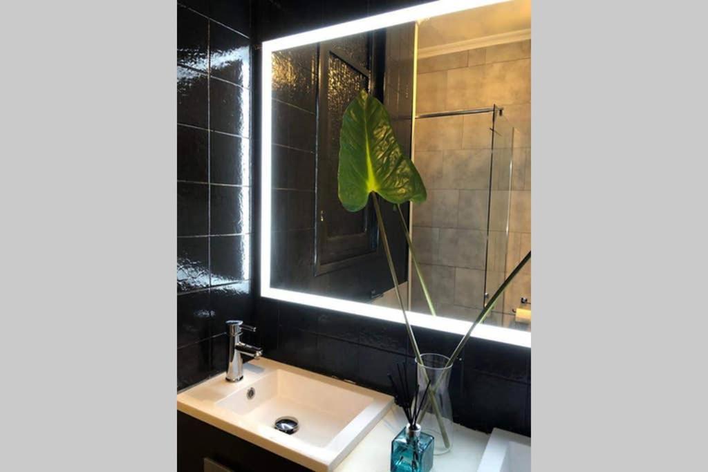 New! Beautiful City Apartment Santender Kültér fotó