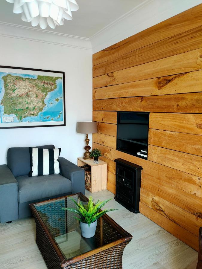 New! Beautiful City Apartment Santender Kültér fotó