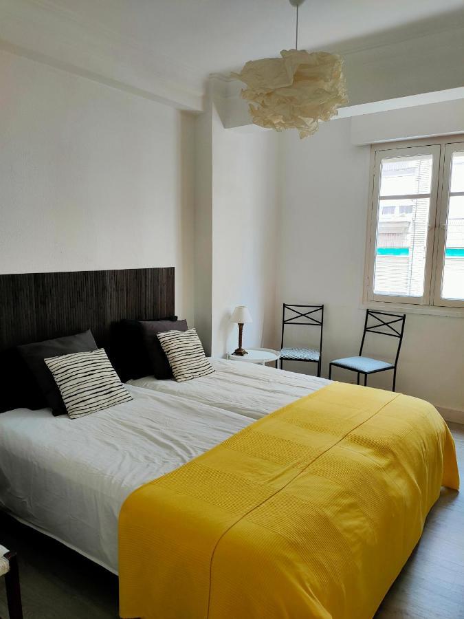 New! Beautiful City Apartment Santender Kültér fotó